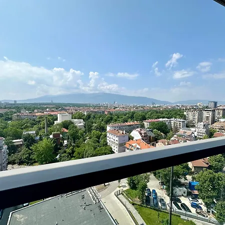 The Skyline Apartament Sofia