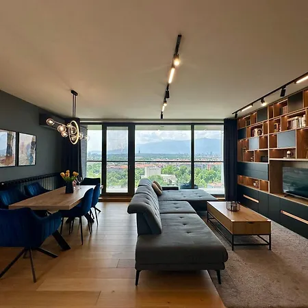 The Skyline Apartament