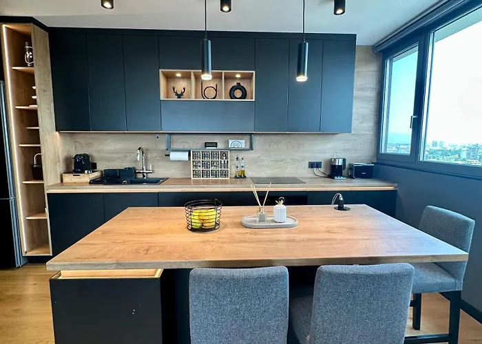 The Skyline アパート *