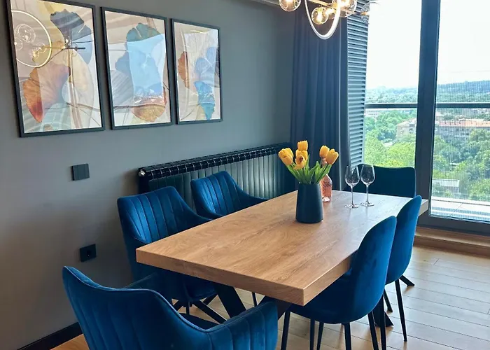 The Skyline アパート *