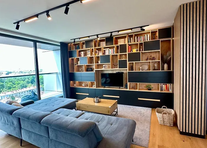 The Skyline アパート