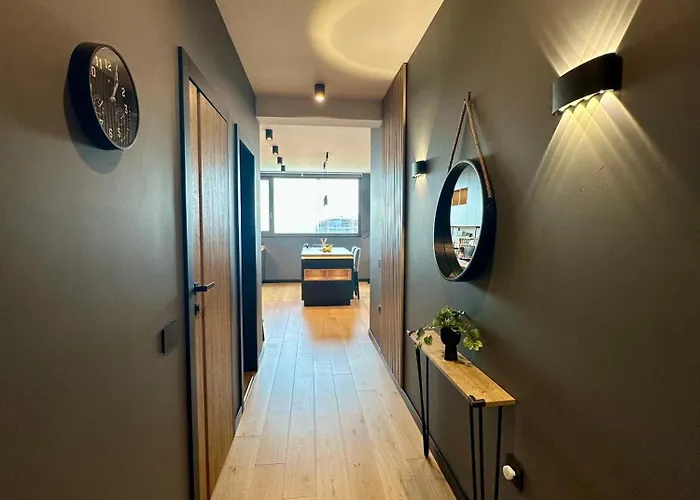 The Skyline アパート *