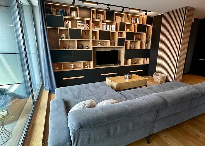 アパート The Skyline *