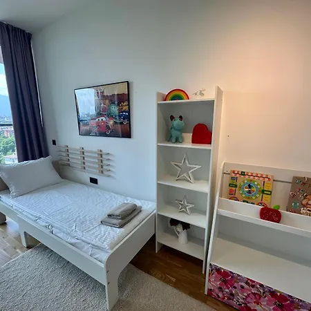 The Skyline 索菲亞